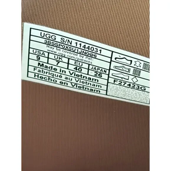 NWOT UGG Women's Classic Diper Platform Boots in Chestnut Suede Sz 40EU - Picture 11 of 11